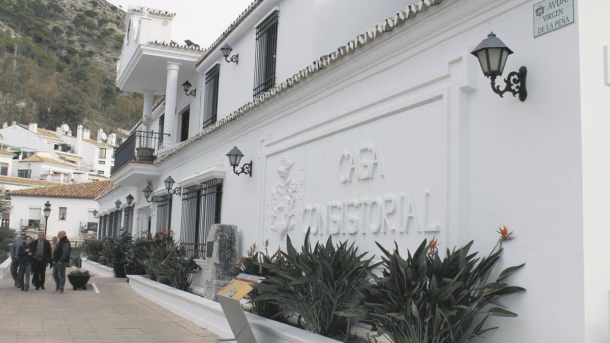 Mijas aprueba un crédito extraordinario de 1,2 millones para ayudas sociales