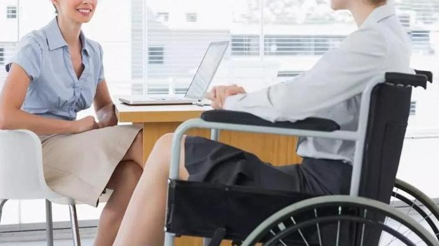 Logrosán reúne a las entidades que trabajan para que ninguna