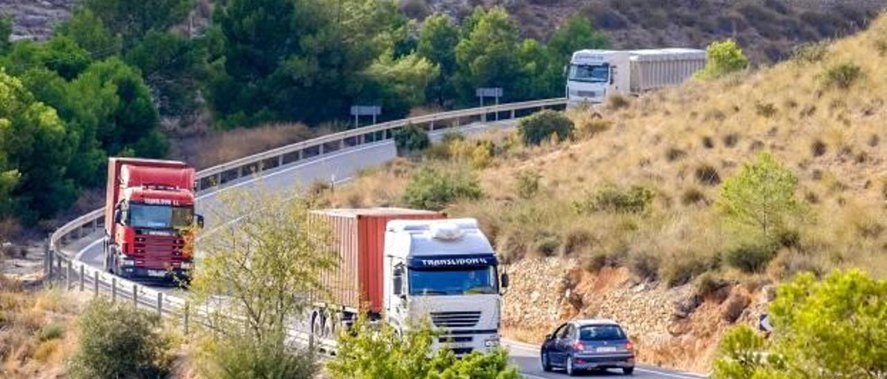 La peligrosa carretera del mármol