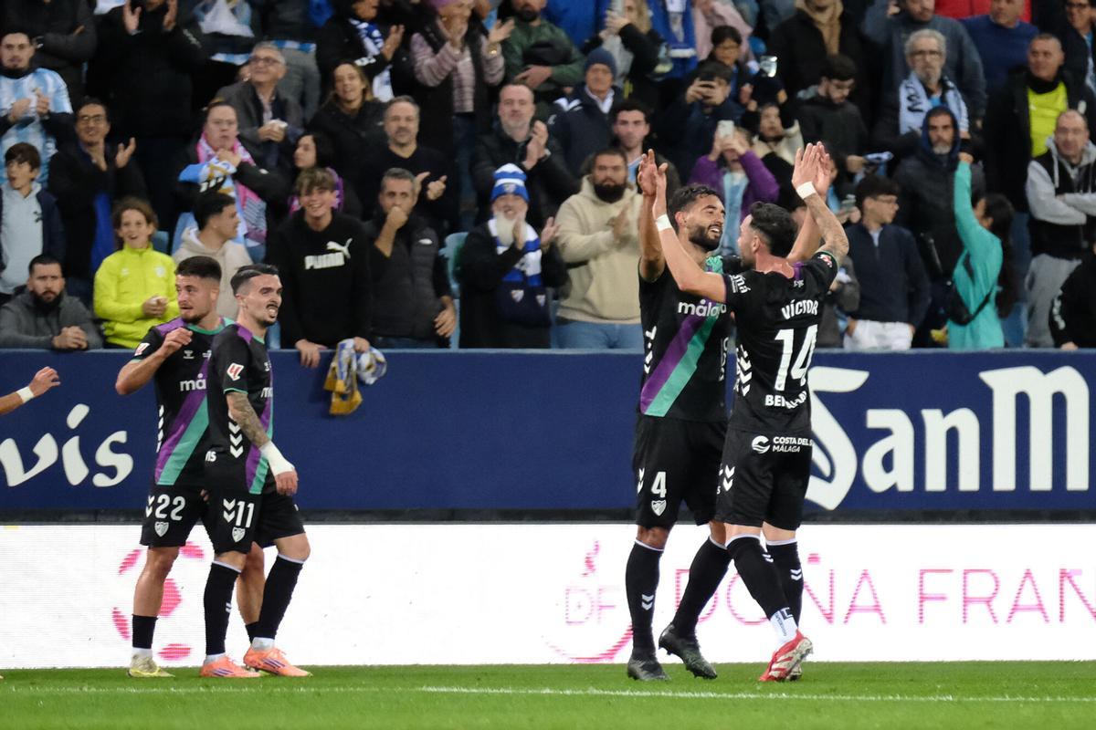 Málaga CF se enfrenta al Real Zaragoza en la Rosaleda. Málaga CF se enfrenta al Real Zaragoza en la Rosaleda.