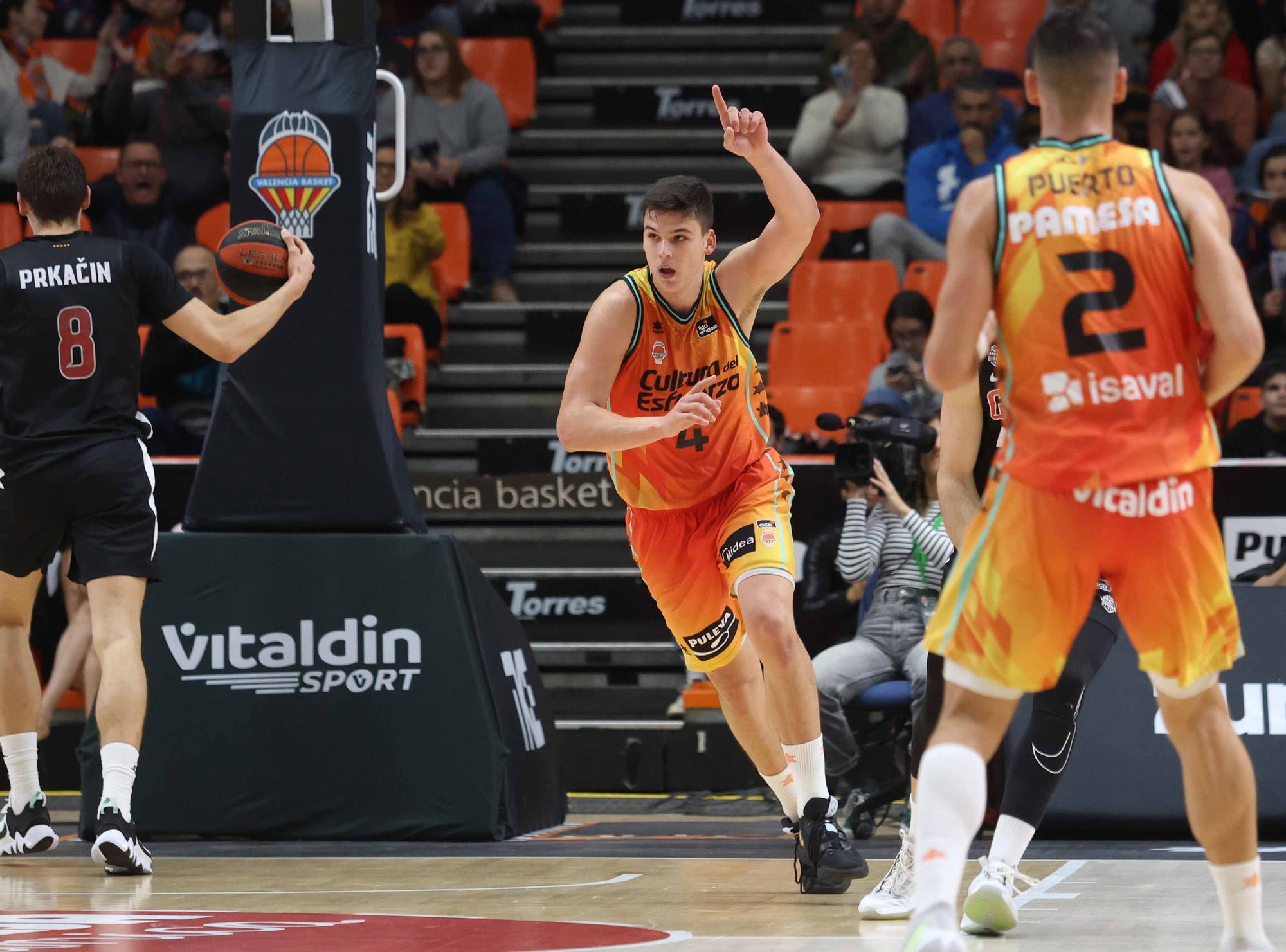 Las mejores imágenes del Valencia Basket - Girona Basketball