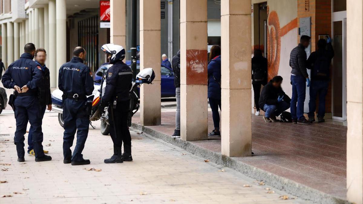 La adolescente apuñalada en Zaragoza se autolesionó y ha quedado detenida por simulación de delito