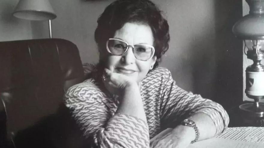 Maria Beneyto i d’altres