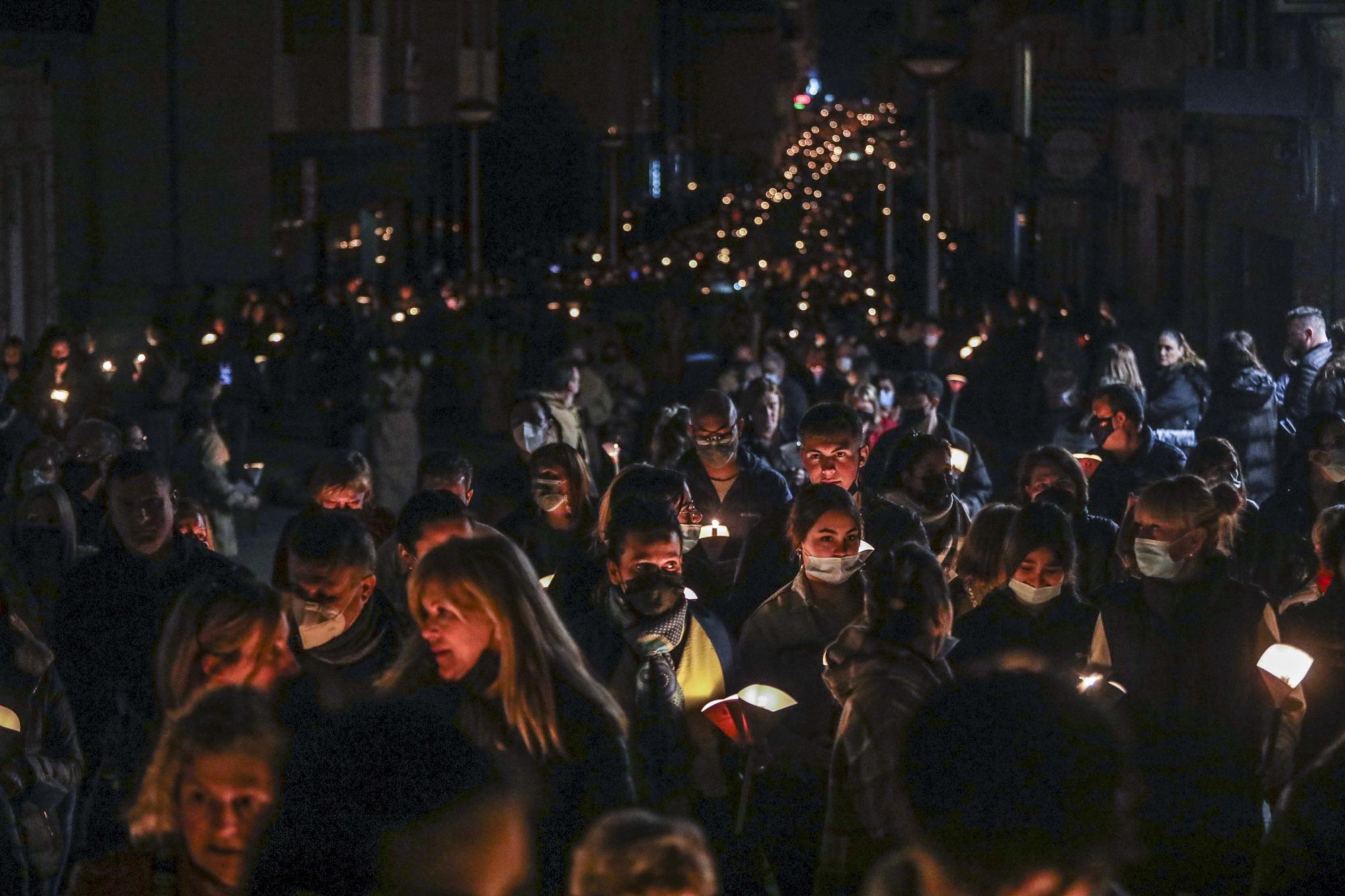 Elche procesiones Jueves santo: La Oracion del Huerto,Nuestra Señora de las Angustias y Maria Santisima de la Salud,La Flagelacion y Gloria,El Silencio,Cristo de Zalamea.