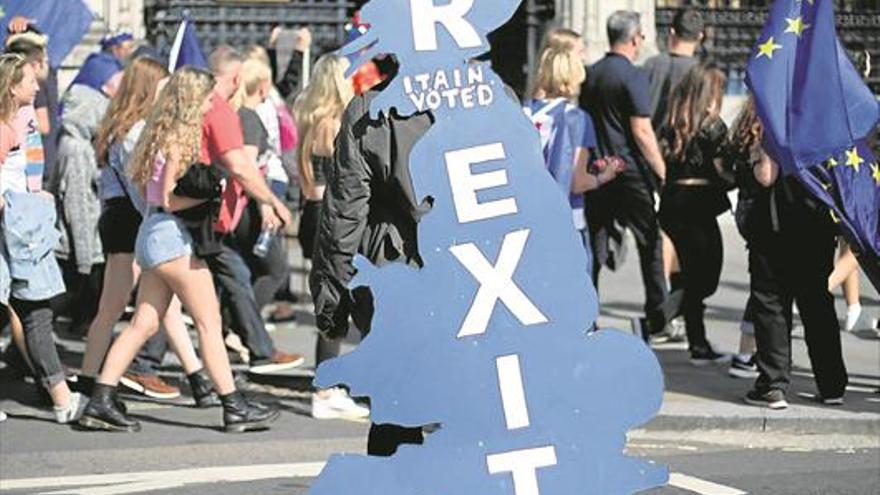 Brexit, tres años a la deriva