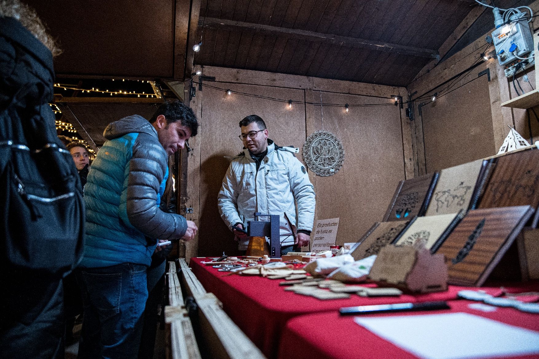 Les imatges de l'encesa de llums a Gironella