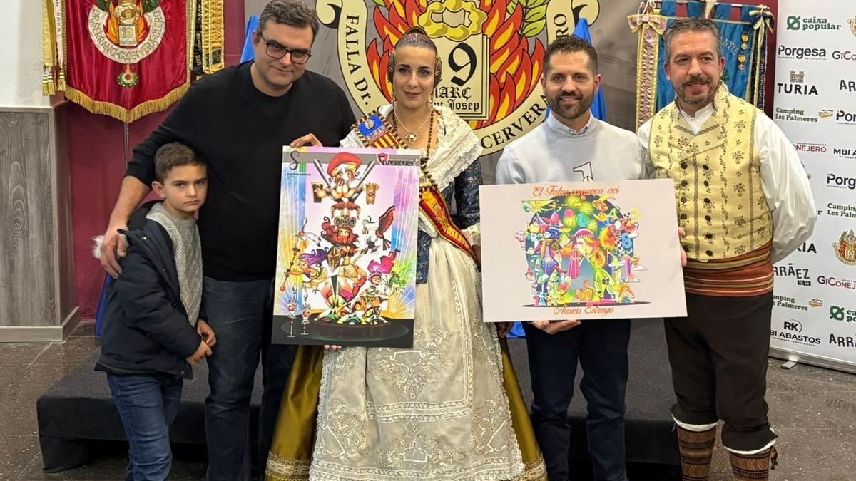 Artistas y cuadro de honor, en la presentación de bocetos