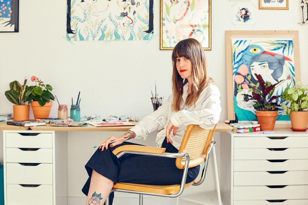 María Hesse, en su estudio.