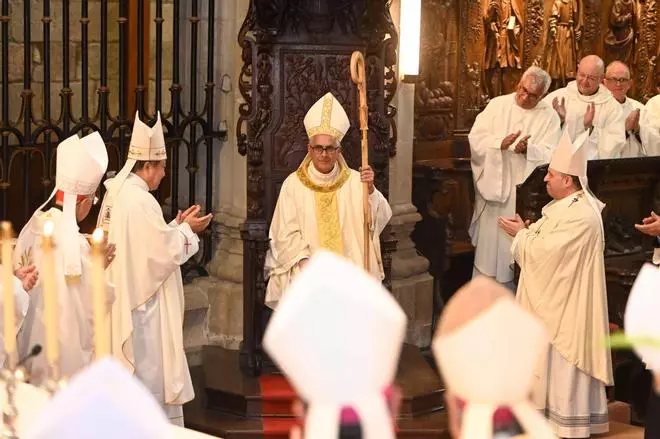 Antonio Valín toma posesión como obispo de Tui-Vigo: las mejores imágenes de la celebración