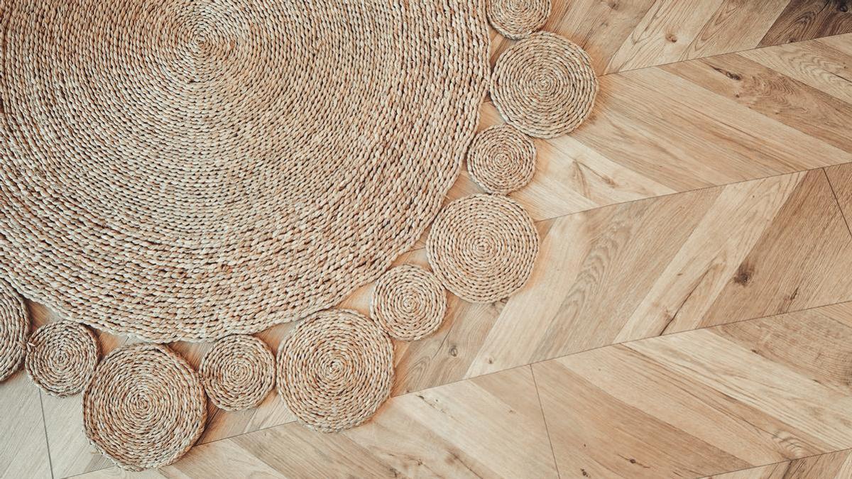 Cómo limpiar tu alfombra de yute