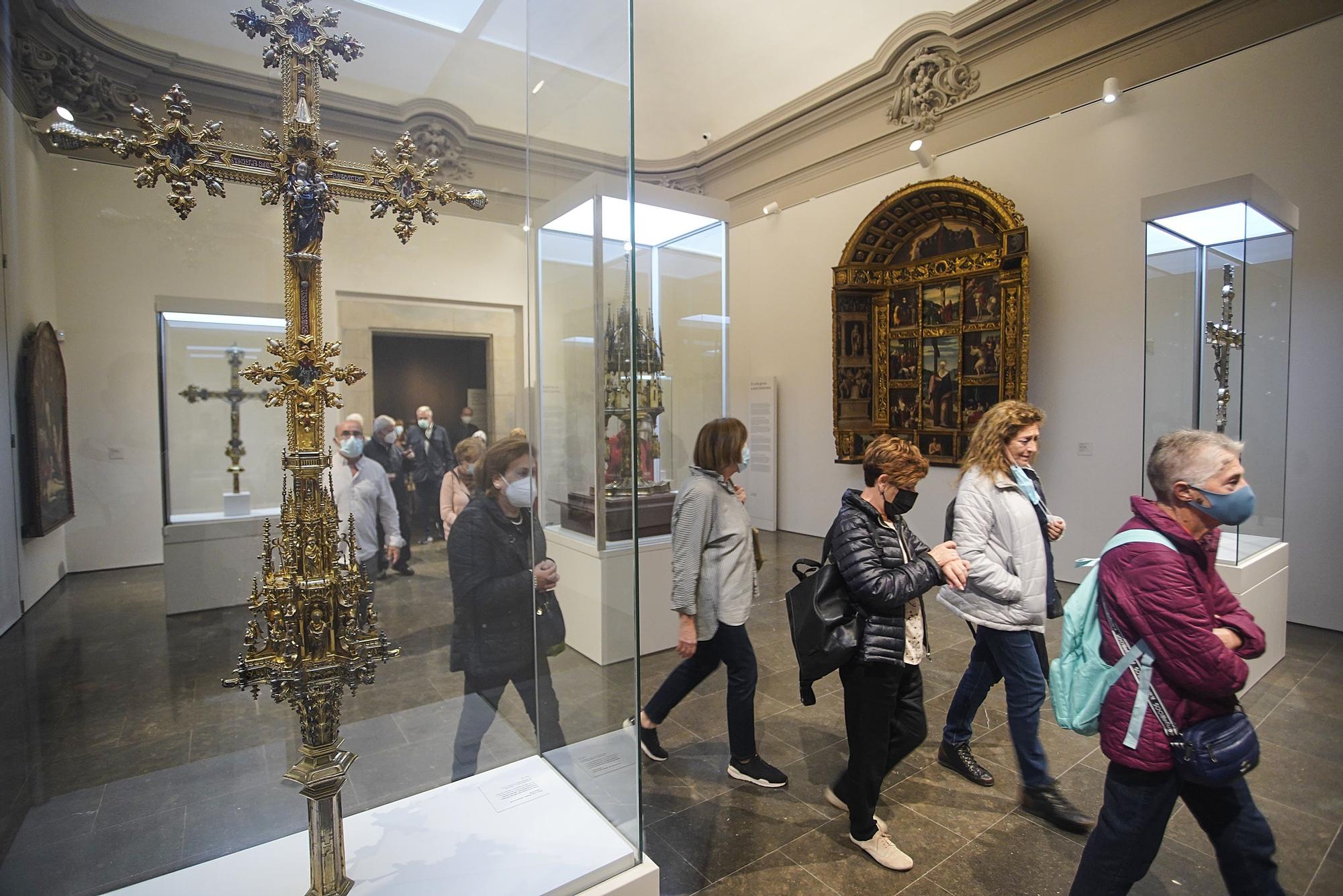 La reforma del museu porta els visitants de la Catedral fins al Tresor i el Tapís