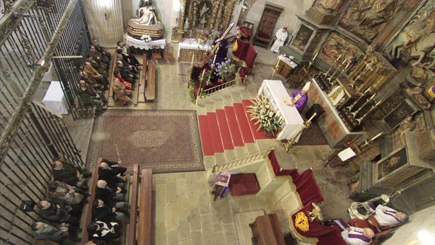 Recital navideño en la iglesia de Santiago