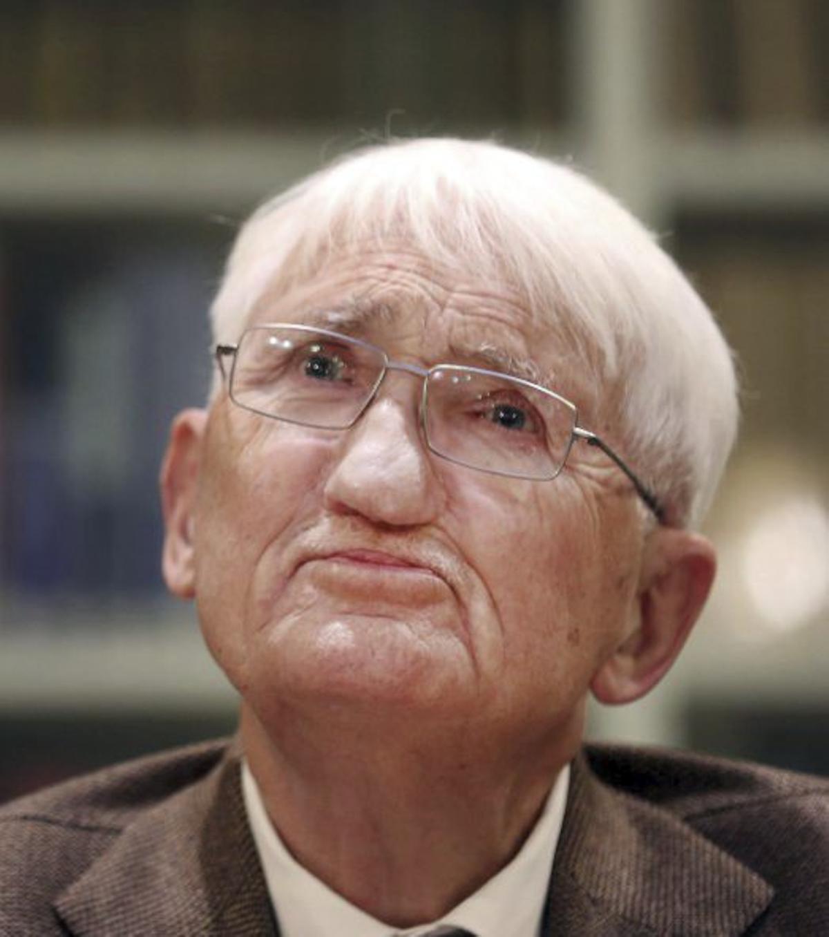 Fotografía de archivo fechada en 2012 del filósofo alemán Jürgen Habermas.