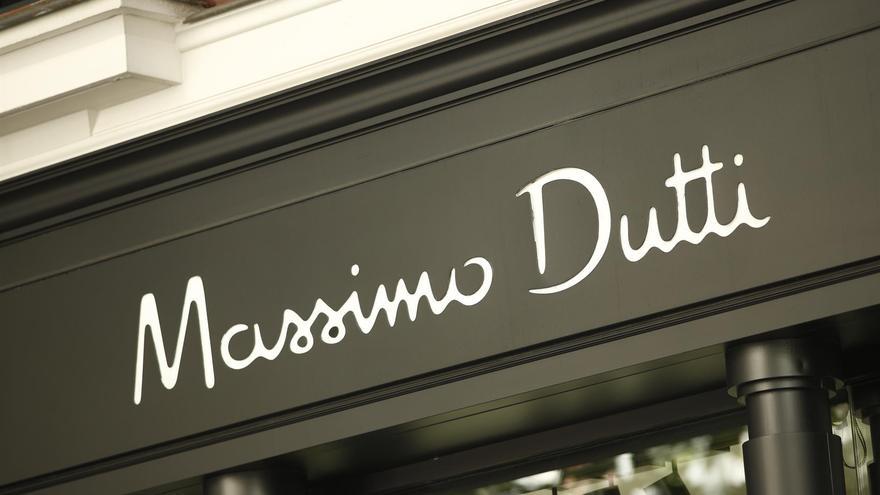 Inditex permite a los clientes de Stradivarius, Massimo Dutti y Oysho el pago con Bizum