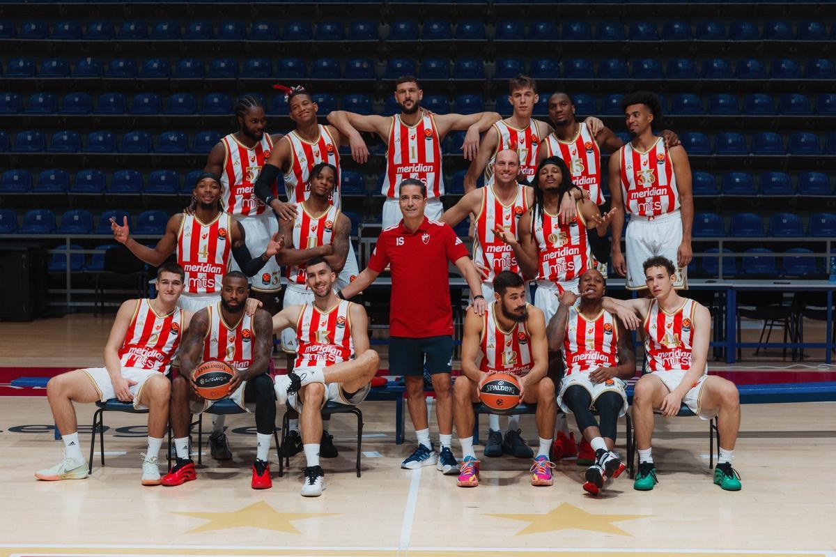 Plantilla del equipo al arrancar esta temporada 2025/2026.