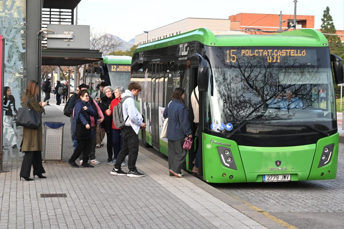 El transporte de autobús urbano vivirá una mejora con la aprobación del nuevo contrato.