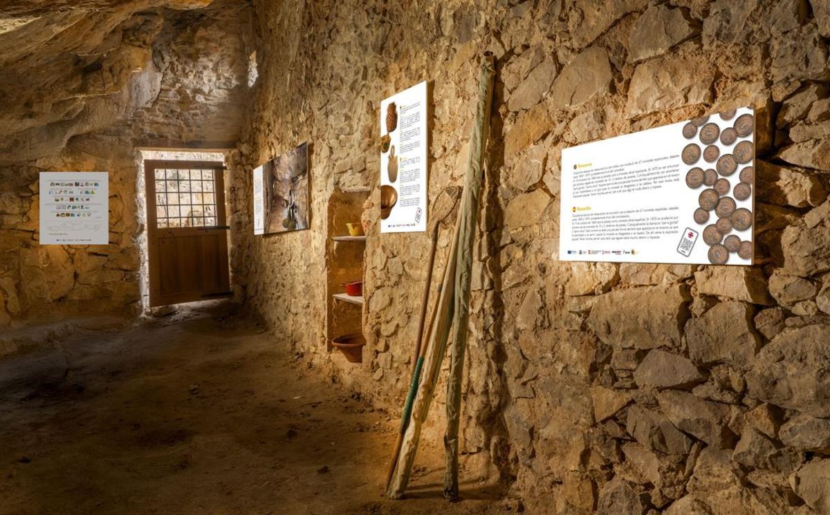 El interior de la cueva convertida en museo