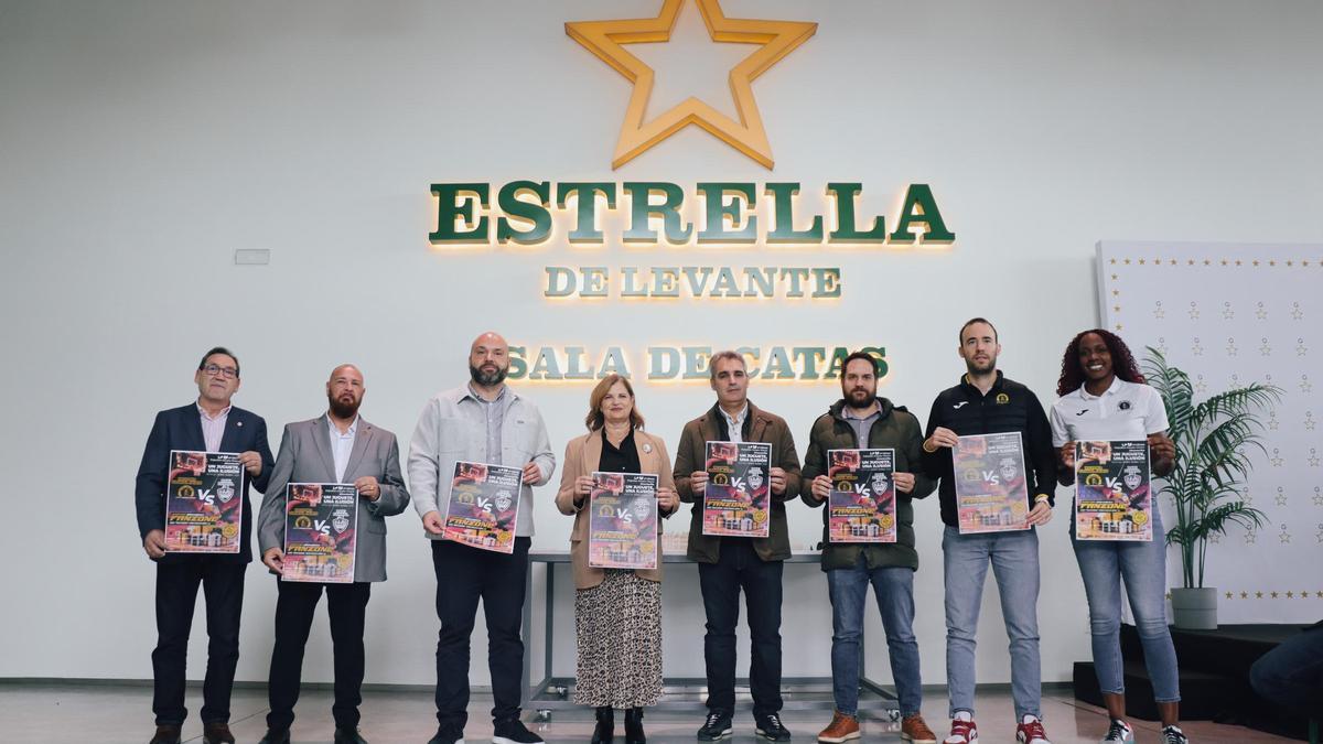 Momento de la presentación de la campaña navideña 'Un juguete, una ilusión' del Hozono Global Jairis.