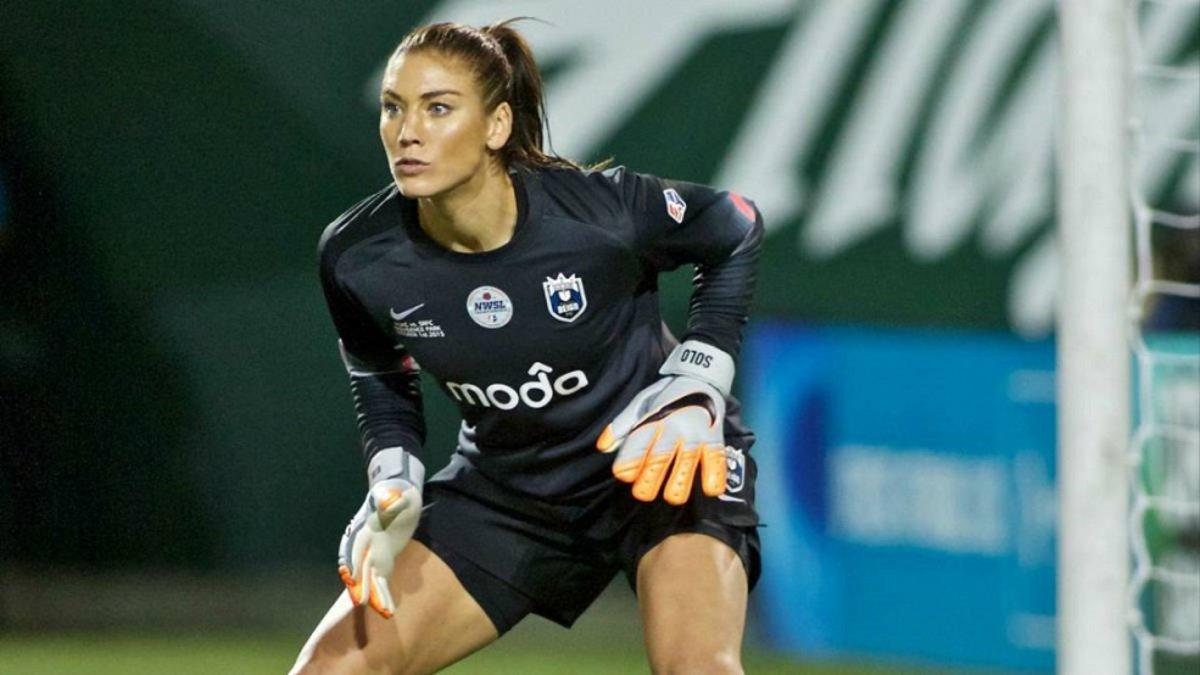 La exportera Hope Solo madre de gemelos en mitad de la pandemia