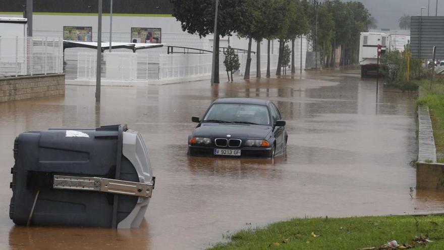 Alzira arbitra ayudas de 140 euros para los vehículos dañados en las inundaciones de noviembre