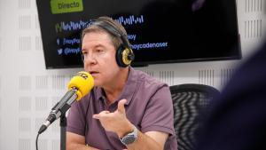 El presidente de C-LM, Emiliano García-Page, en una entrevista en la Cadena Ser.