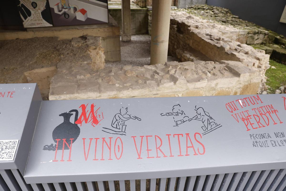 Los vecinos de Gijón piden multas "ejemplares" y concienciación para combatir las pintadas callejeras (en imágenes)