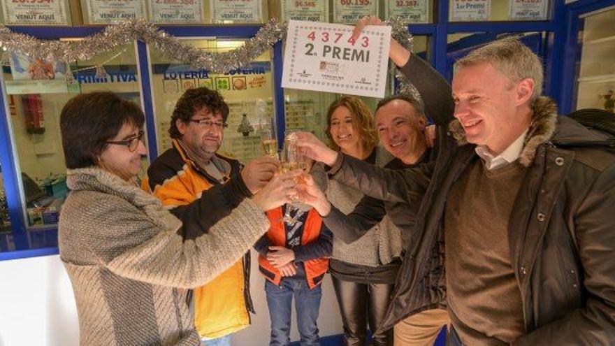 Brindis pel segon premi que va caure a l&#039;administració de Puigcerdà el 2015