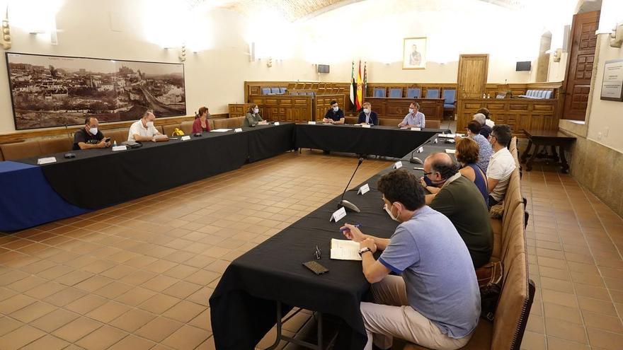 Reunión con los directores de los colegios públicos de Primaria.