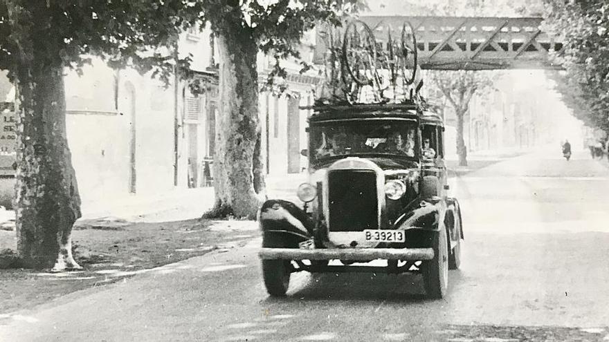 Imatge de 1955 al Pont de Ferro de la Crta de Vic de Manresa