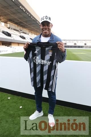 Presentación de Vinicius Tanque en el FC Cartagena