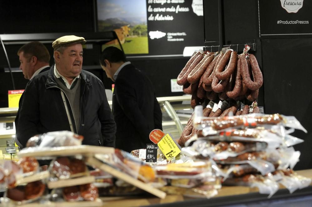 Inauguración del Carrefour de Mieres