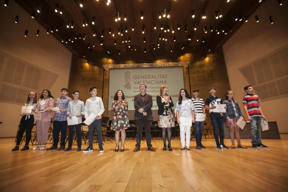 Estos son los alumnos de matrícula de honor de Primaria en la provincia de Alicante