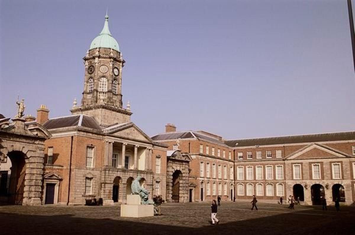 Patio de armas del castillo