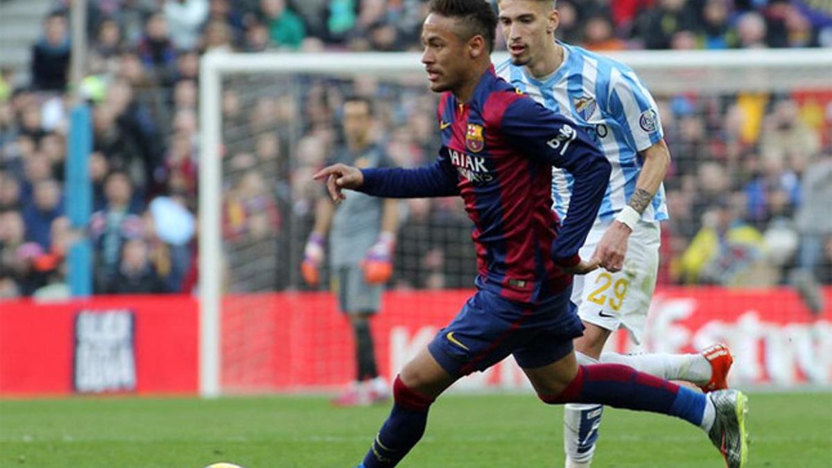 Neymar no tiene intención alguna de dejar el FC Barcelona, equipo en el que se siente &quot;muy feliz&quot;