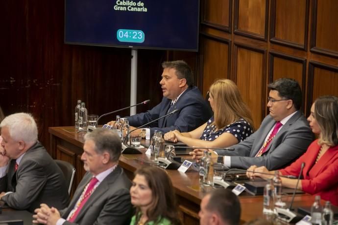 22.06.19. Las Palmas de Gran Canaria. El Cabildo de Gran Canaria celebra el pleno de constitución de la nueva corporación, con Antonio Morales como presidente, al haber sido el candidato más votado. Foto Quique Curbelo  | 22/06/2019 | Fotógrafo: Quique Curbelo