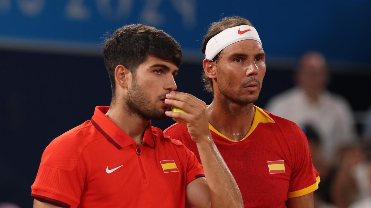 Rafa Nadal y Carlos Alcaraz en su partido ante los estadounidenses Austin Krajicek y Rajee Ram en los cuartos de dobles masculinos de los Juegos Olímpicos de París