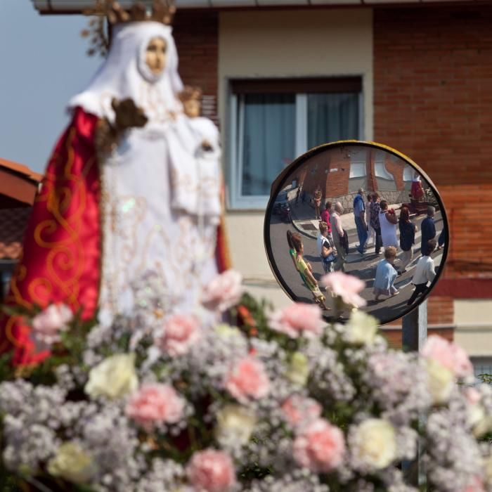 La Virgen de Covadonga en barrios y parroquias