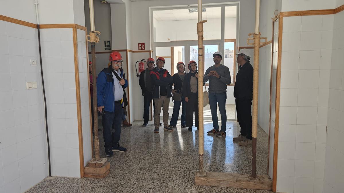 FOTOS | La visita al colegio Es Putxet de Selva tras dos años cerrado, en imágenes