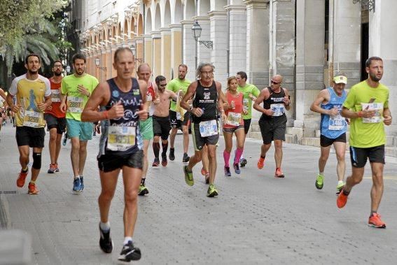 9.000 Läufer aus 49 Ländern gingen am Sonntag den 15.10. an den Start. In der Marathon Disziplin gingen die Deutschen leer aus.