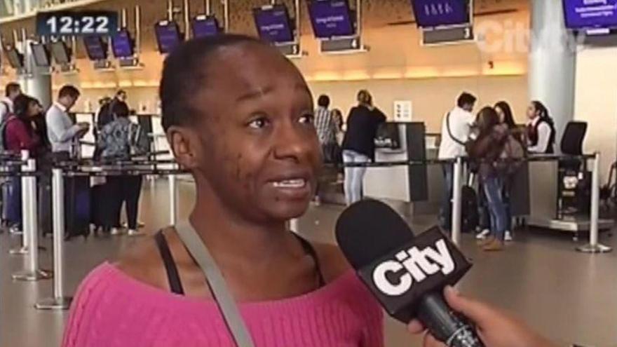 Una turista lleva dos meses viviendo en el aeropuerto de Bogotá