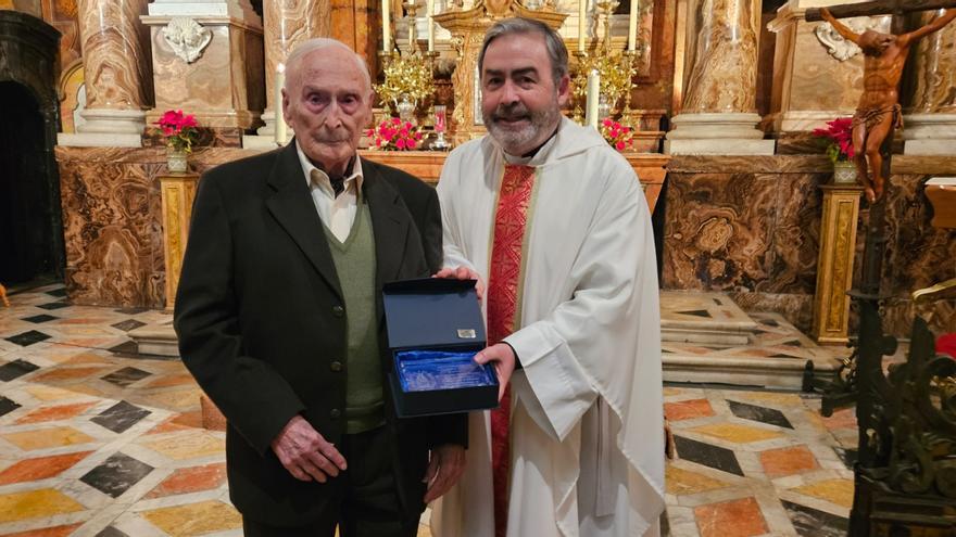 Jiménez Smerdou, reconocido con el premio Herrera Oria el día del patrón de los periodistas