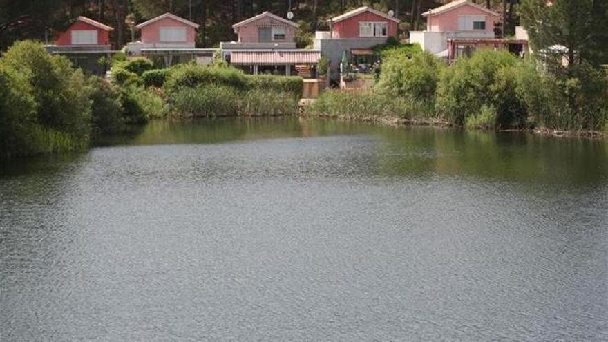 Los vecinos de Las Jaras vuelven a alertar de un vertido de aguas fecales