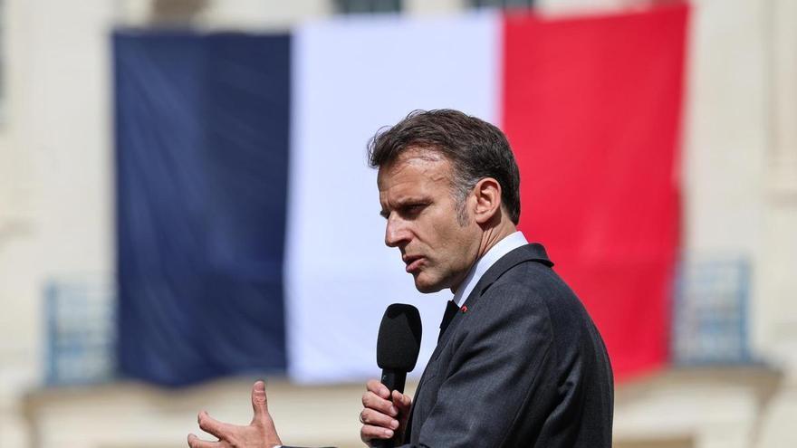 Macron anuncia la muerte de un soldado francés de la ONU en Líbano y apunta a Hizbulá