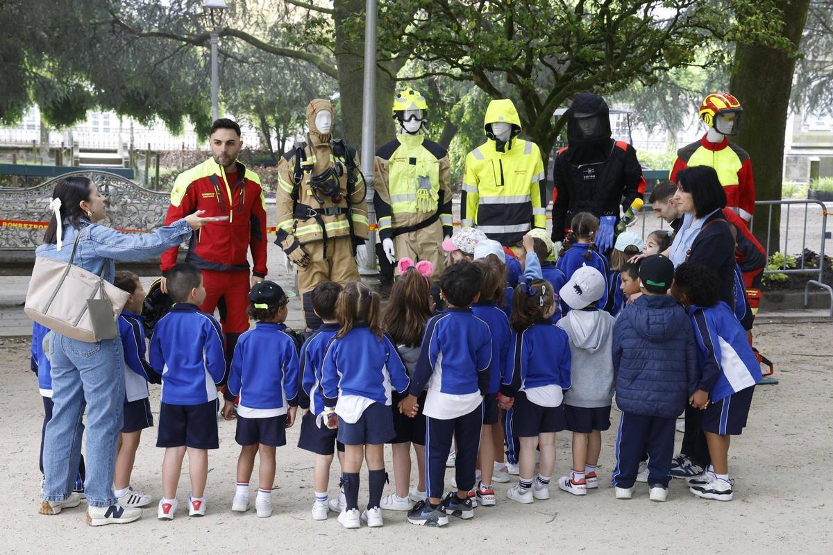 Varios maniquíes mostrarán los distintos trajes y equipos de protección individual empleados en incendios, rescates y otras intervenciones