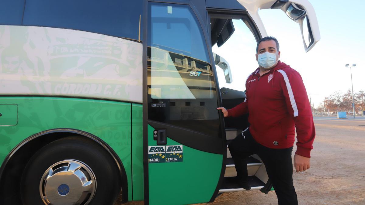 Germán Crespo, a la llegada del Córdoba CF a la ciudad procedente de Baréin.