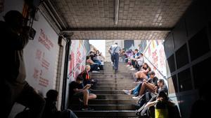 El metro instal·larà generadors per evitar trens aturats als túnels