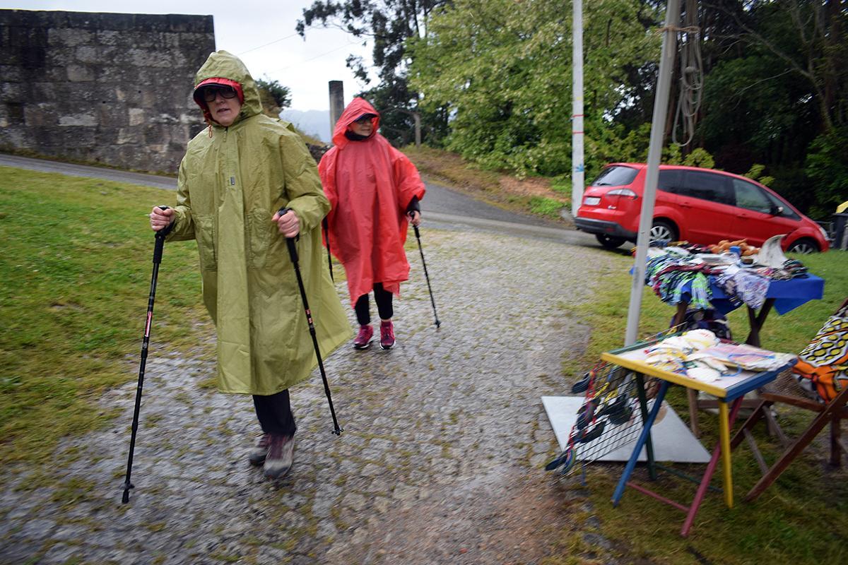 El sábado pasado la lluvia acompañó a los peregrinos valgueses.