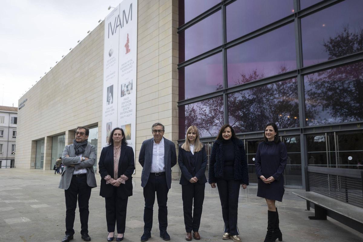 Miquel Nadal (director general de Cultura), Pilar Tébar (secretaria de Cultura), José Antonio Rovira (conseller de Cultura), Blanca de la Torre (directora del IVAM), Marta Alonso (directora de Patrimonio) y María Luisa Ayuso (gerente del IVAM).