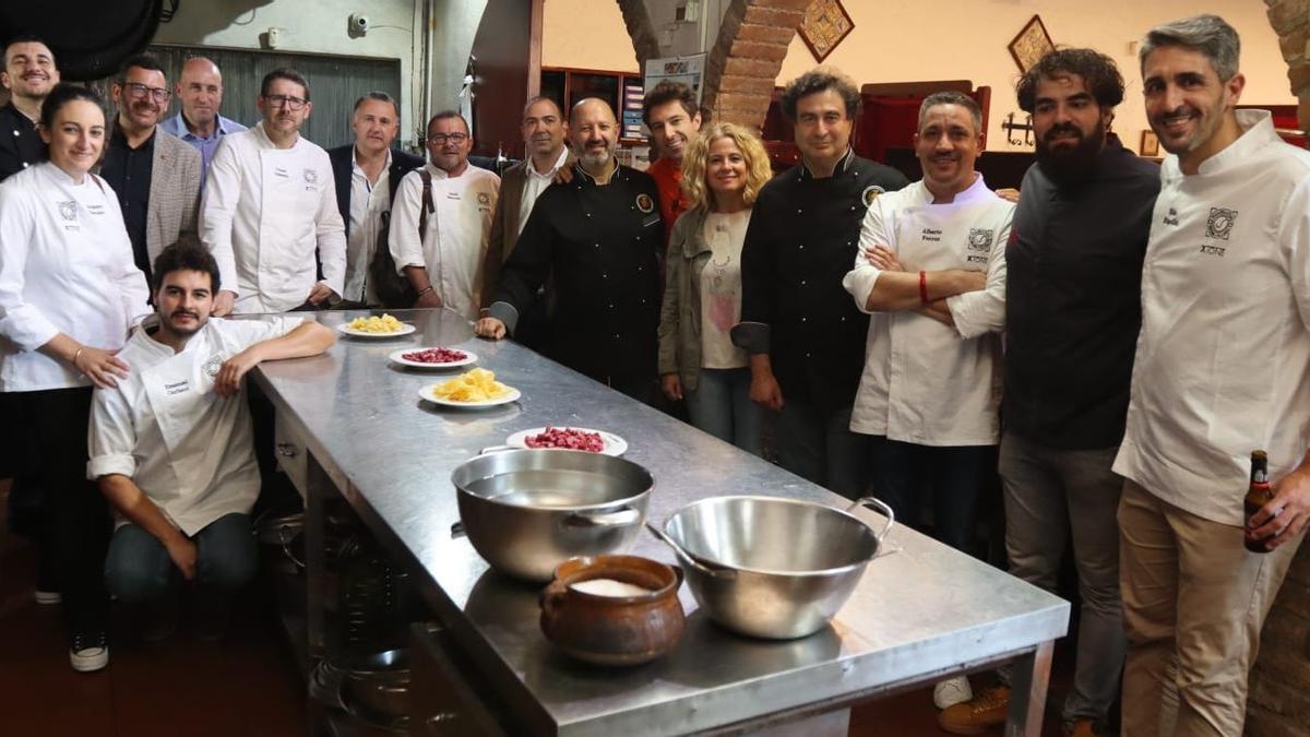 Los chefs estrellas Michelin volverán a estar con el televisivo Pepe Rodríguez como maestro de ceremonias de la 'Cuina en viu' de las Jornades Gastronòmiques Mengem a Vila-real.