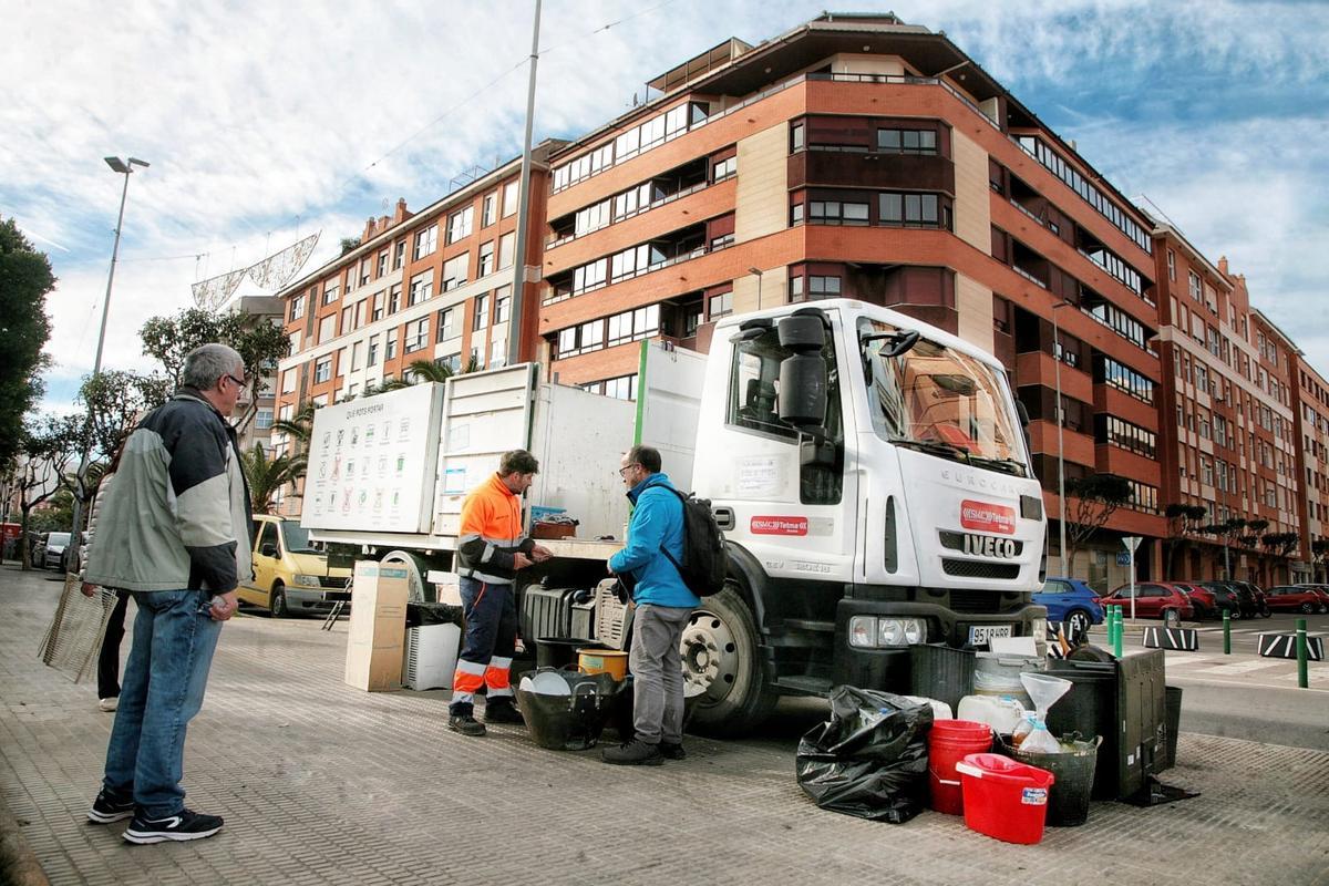 Imagen del ecoparque móvil de la plaza Primer Molí de Castelló.